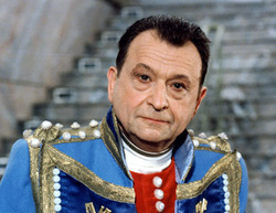 Notre cher Claude Pi�plu, ajourd'hui disparu !